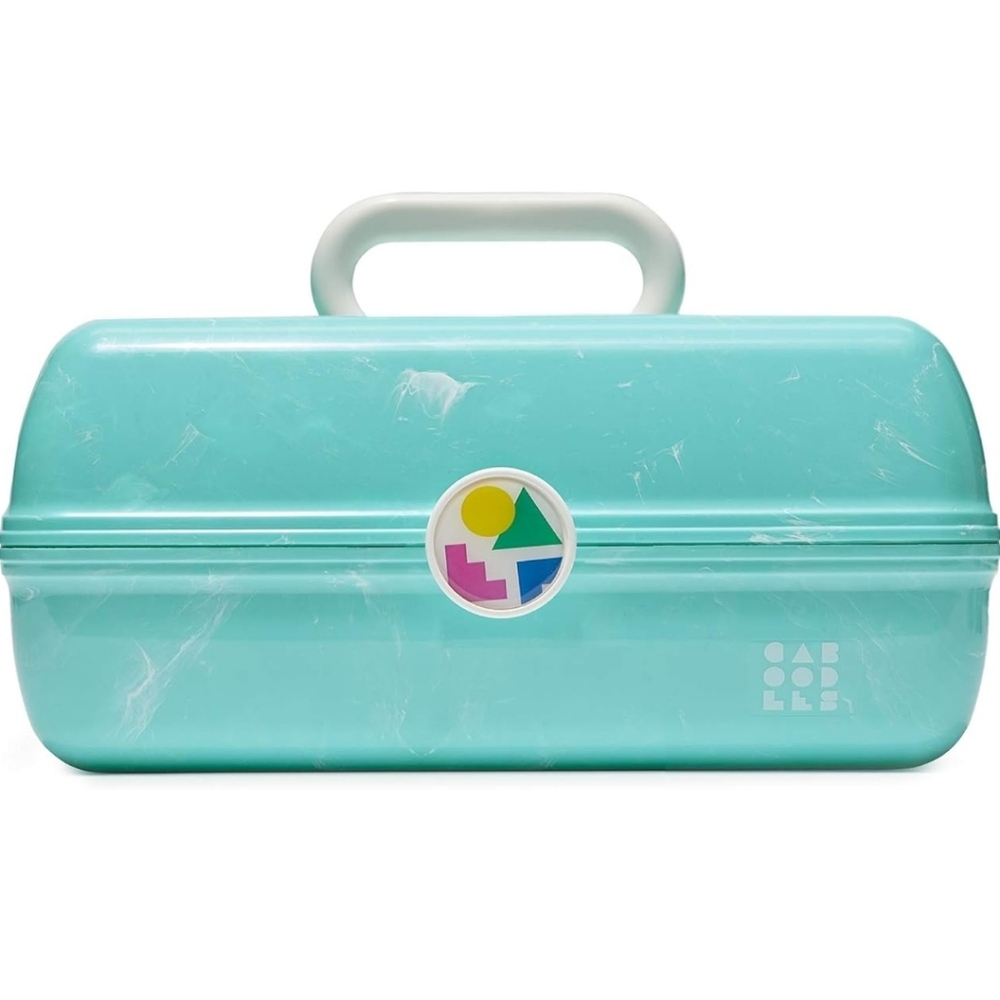 Caboodles Case Color: Seafoam Marble